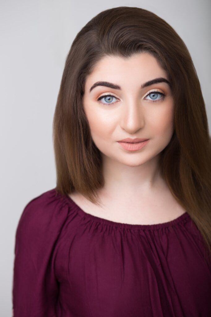 Cohen, Mara Headshot 2